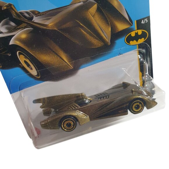 Hot Wheels Batman Batmobile Black Gold Edition Die-Cast 4/5 137/250 Mattel - Picture 4 of 5